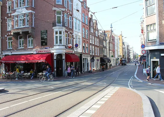 The Canalview Retreat Amsterdam