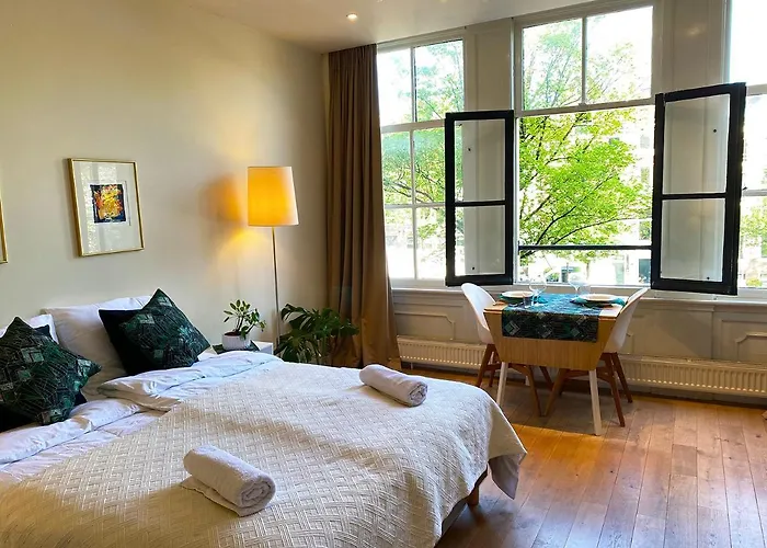 The Canalview Retreat Gæstehus Amsterdam